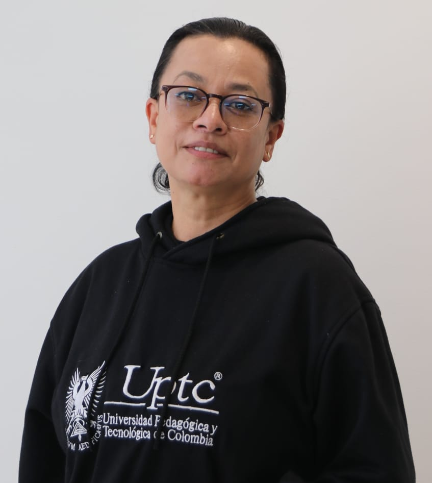 Claudia Liliana Sánchez Saenz – Directora del Centro de Gestión de Investigación y Extensión (CIEFED)